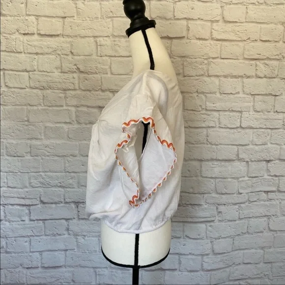 NWT Line And Dot Beaded Sleeve Top - Picture 6 of 9